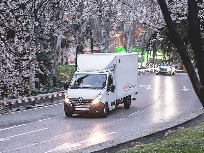 bus transportowy Imperium Alkoholi